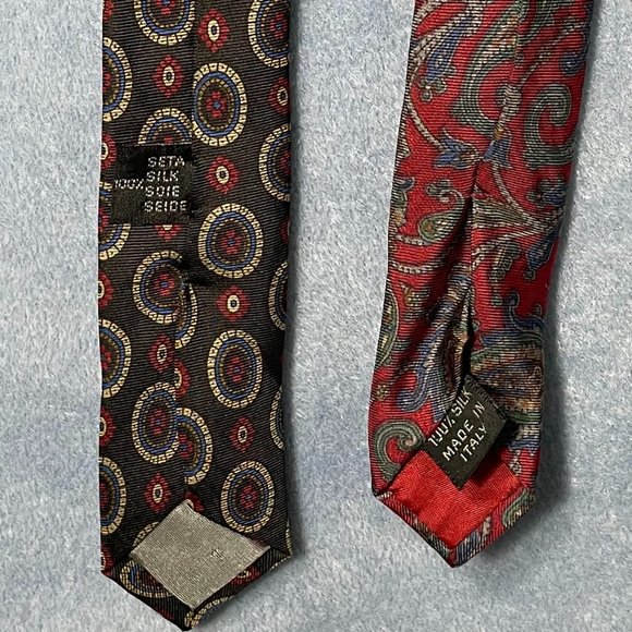 Bundle of 2 100% Silk Used Neckties. Made in Italy. - Picture 4 of 4